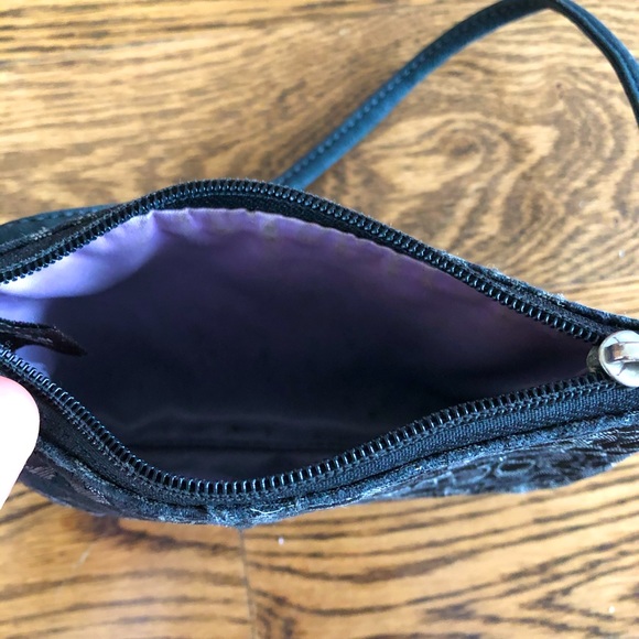 Wristlet - Picture 3 of 3